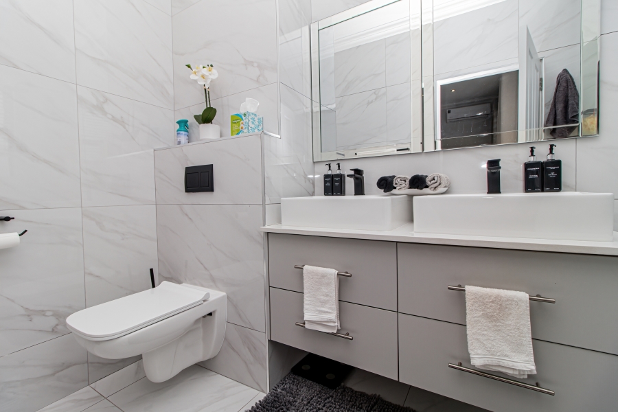 4 Bedroom Property for Sale in Sandown Western Cape